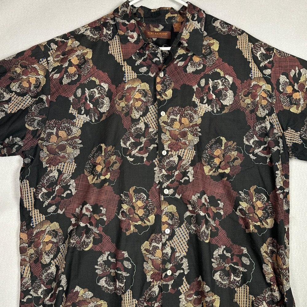 Tori Richard Shirt Mens 2XL Black Floral Cotton Lawn Hawaii Button Up Casual EUC